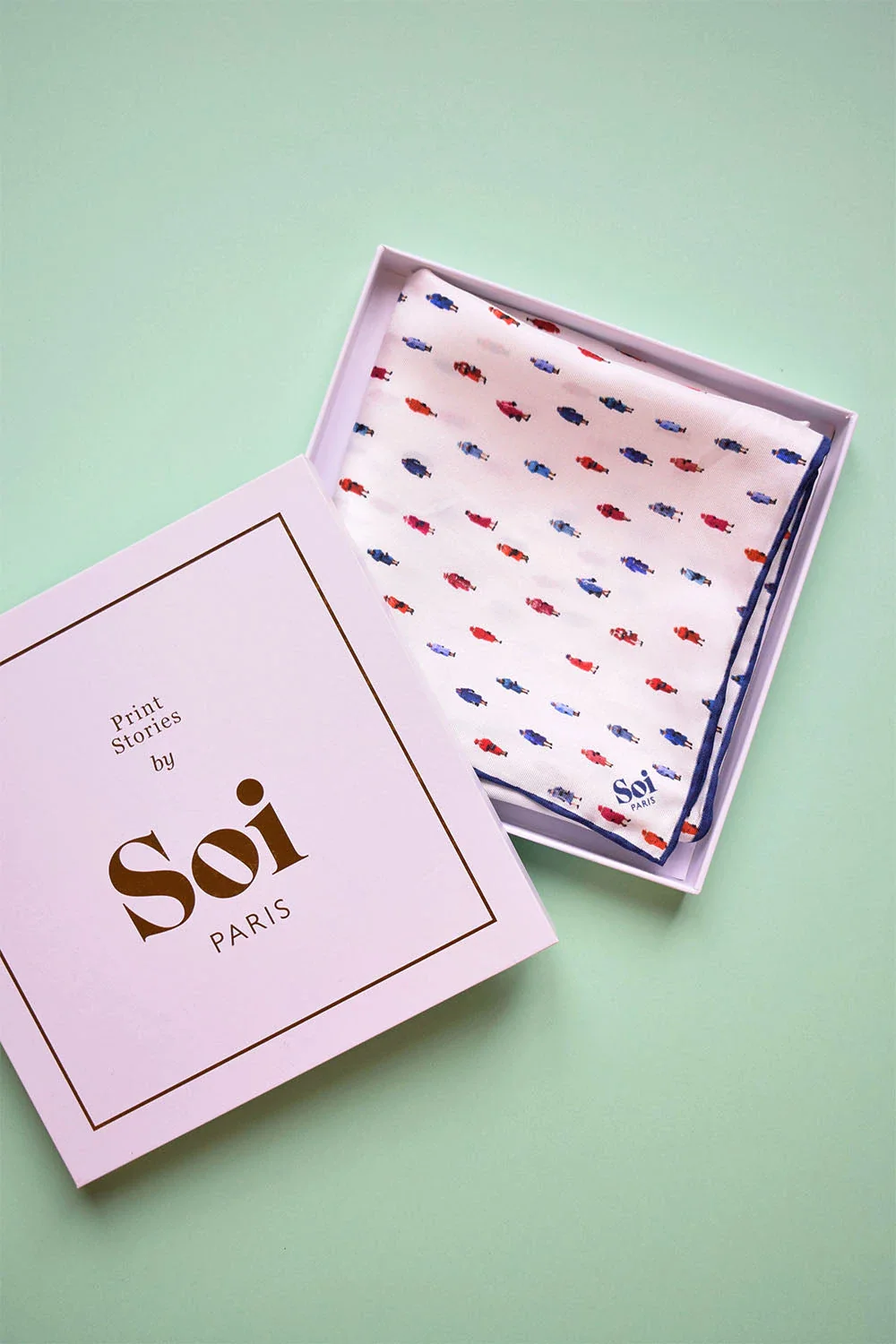 Foulard en soie Reine Elisabeth - Image 8