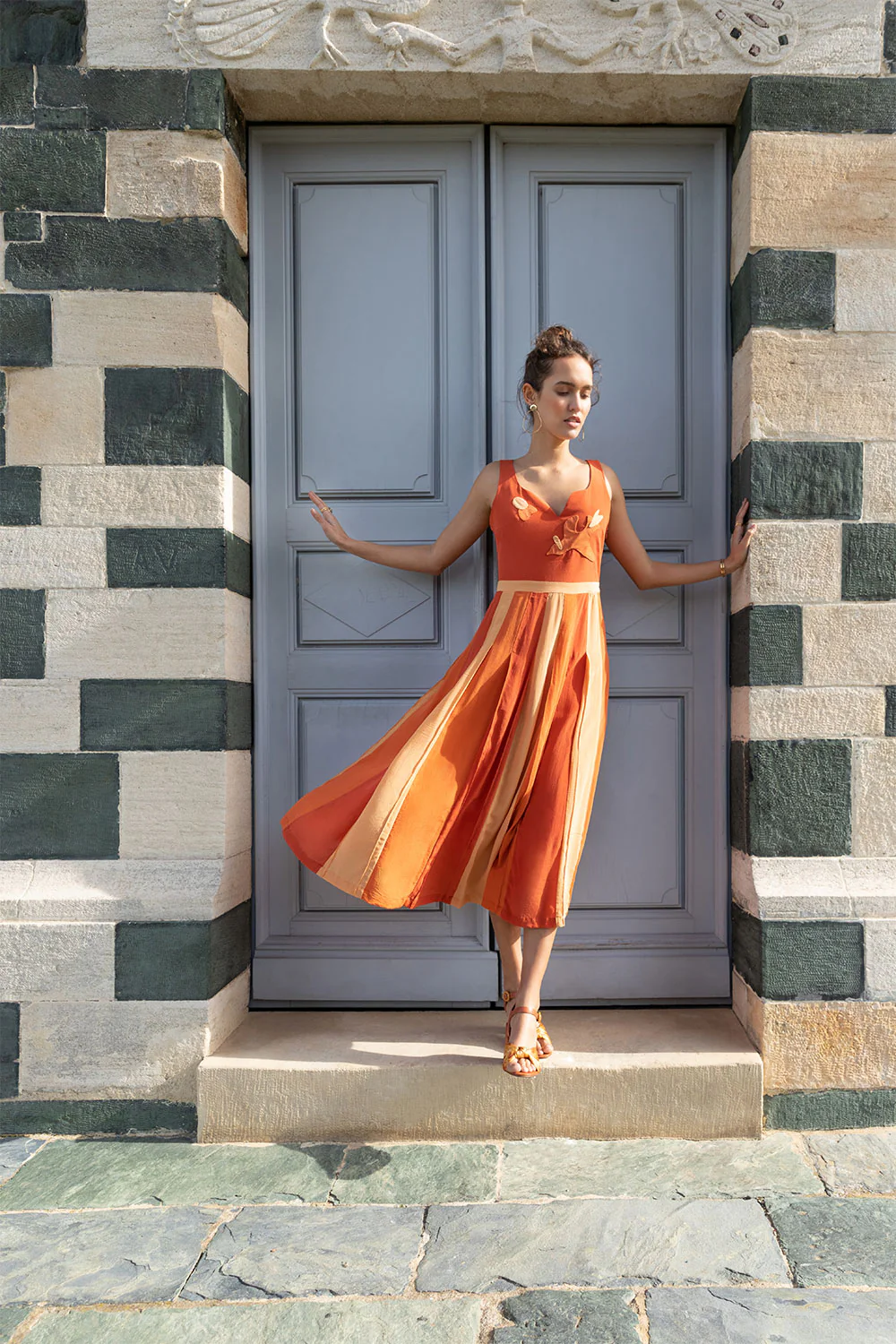 Robe en soie Hibiscus - Image 2